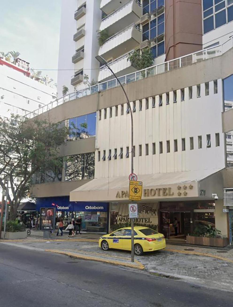 Flat - Localizacao Em Copacabana Com Vista O Cristo E Estacionamento