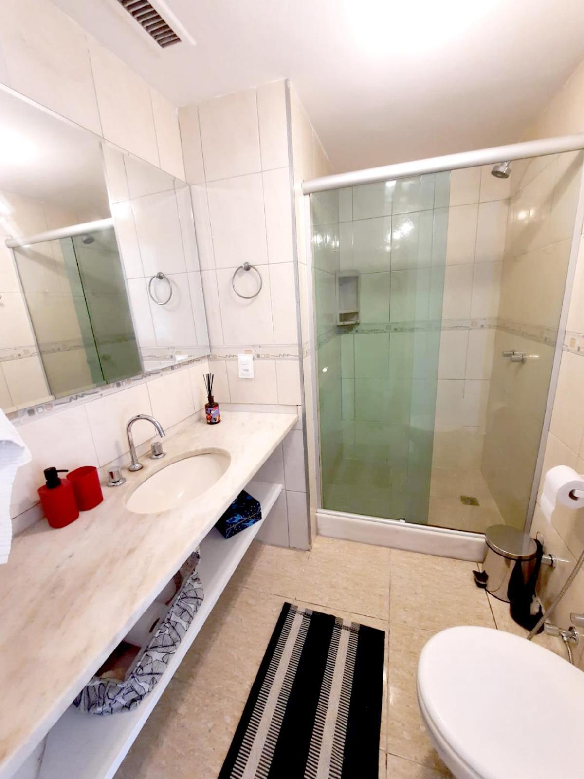 Flat - Localizacao Em Copacabana Com Vista O Cristo E Estacionamento Apartamento Rio de Janeiro